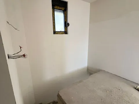 Prodaja, četvorosoban stan, 126m², Tivat, Crna Gora - image 4