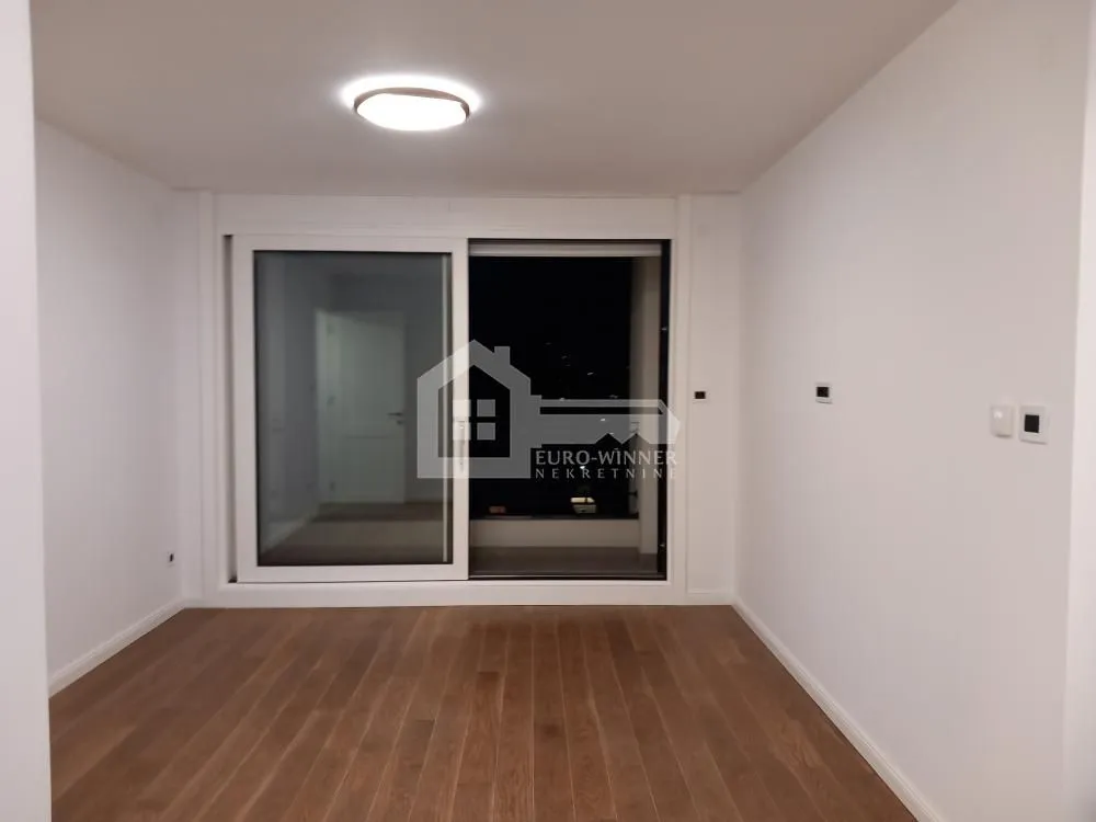 Rent, two bedroom apartment, 71m², Čubura, Beograd