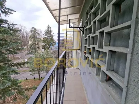 Rent, two bedroom apartment, 38m², Savski Venac, Beograd - image 10