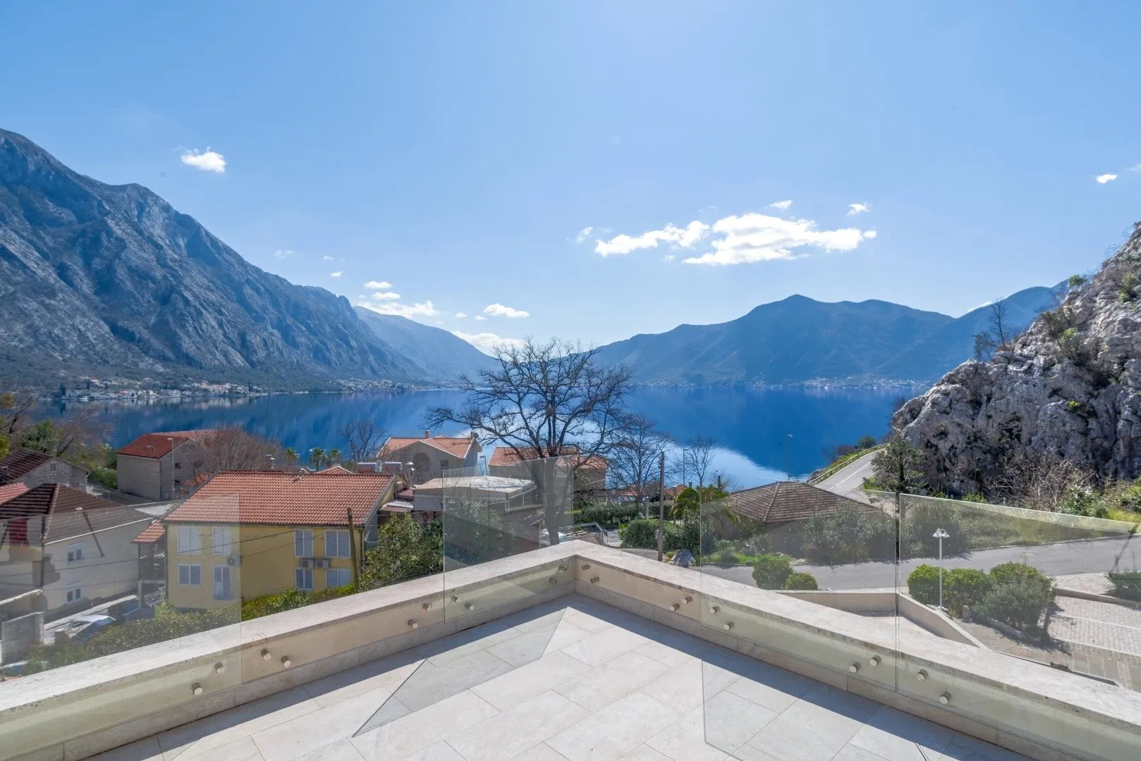 Prodaja, stan, 120m², Kotor, Crna Gora