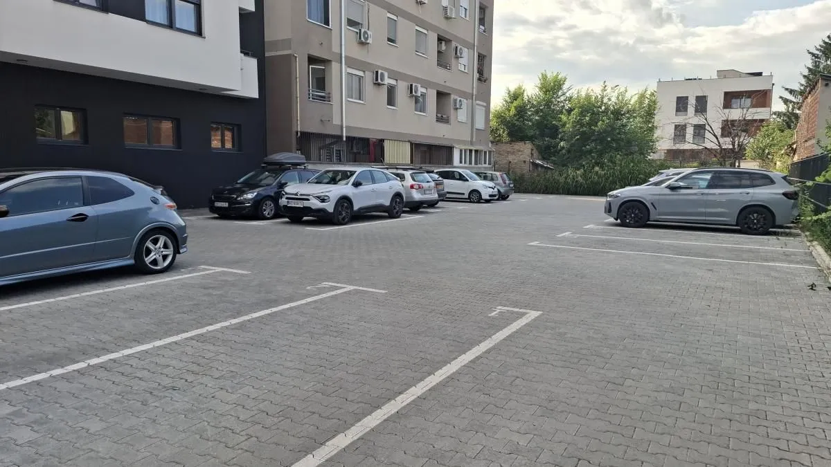Rent, parking/garage, 14m², Telep, Novi Sad Sve Podlokacije