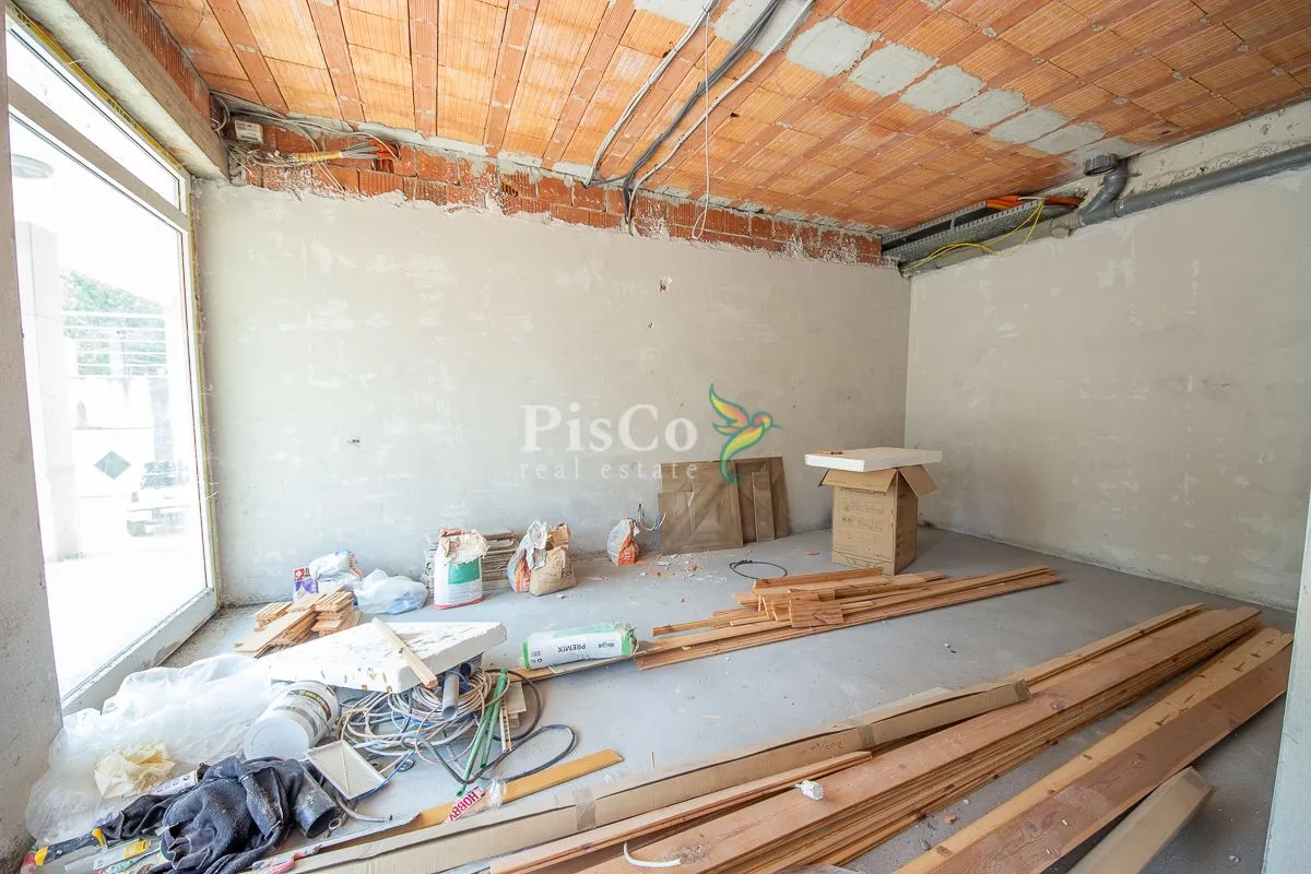 Rent, office space, 87m², Ljubović, Podgorica