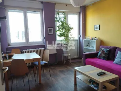 Izdavanje, dvosoban stan, 52m², Stari Grad, Beograd - image 1