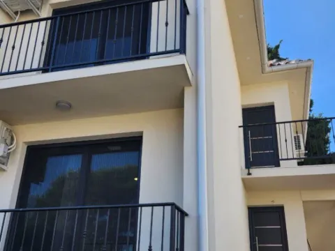 Rent, one bedroom apartment, 62m², Radovići, Tivat - image 12