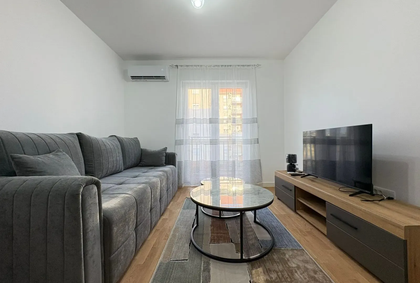 Rent, one bedroom apartment, 42m², Stari Aerodrom, Podgorica