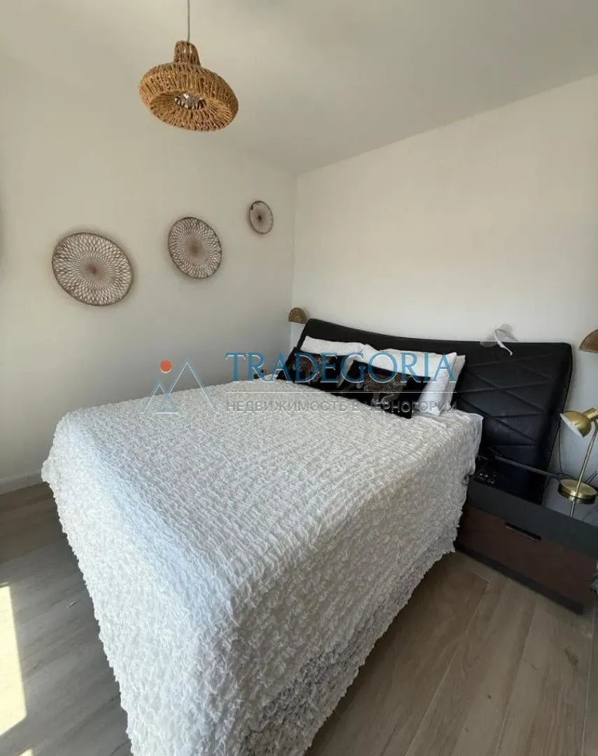 Prodaja, dvosoban stan, 70m², Tivat, Crna Gora