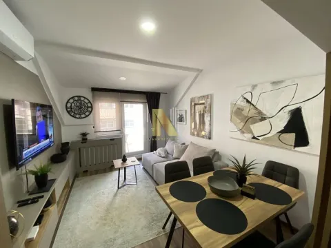 Izdavanje, dvosoban stan, 50m², Centar, Novi Sad - image 3