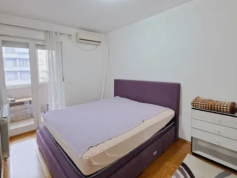 Sale, two bedroom apartment, 79m², Stari Aerodrom, Podgorica - image 5