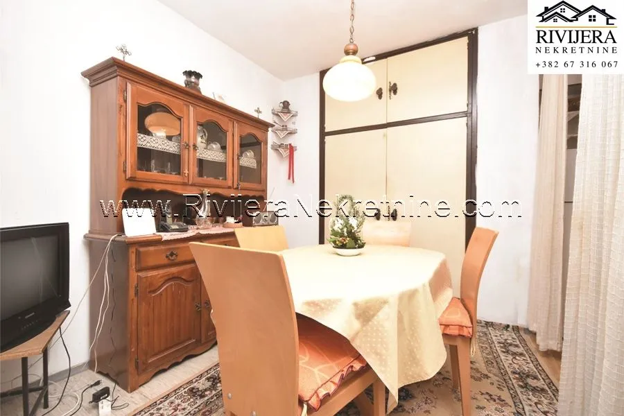 Prodaja, dvosoban stan, 73m², Centar, Herceg Novi