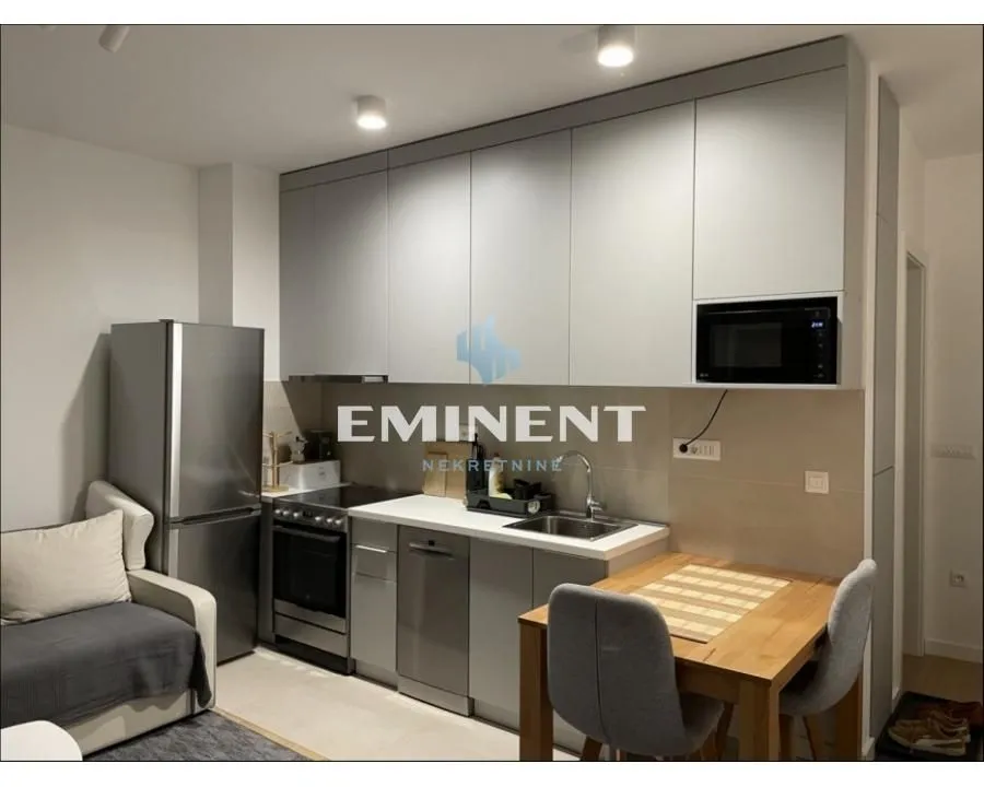 Rent, apartment, 39m², Stari Grad, Beograd