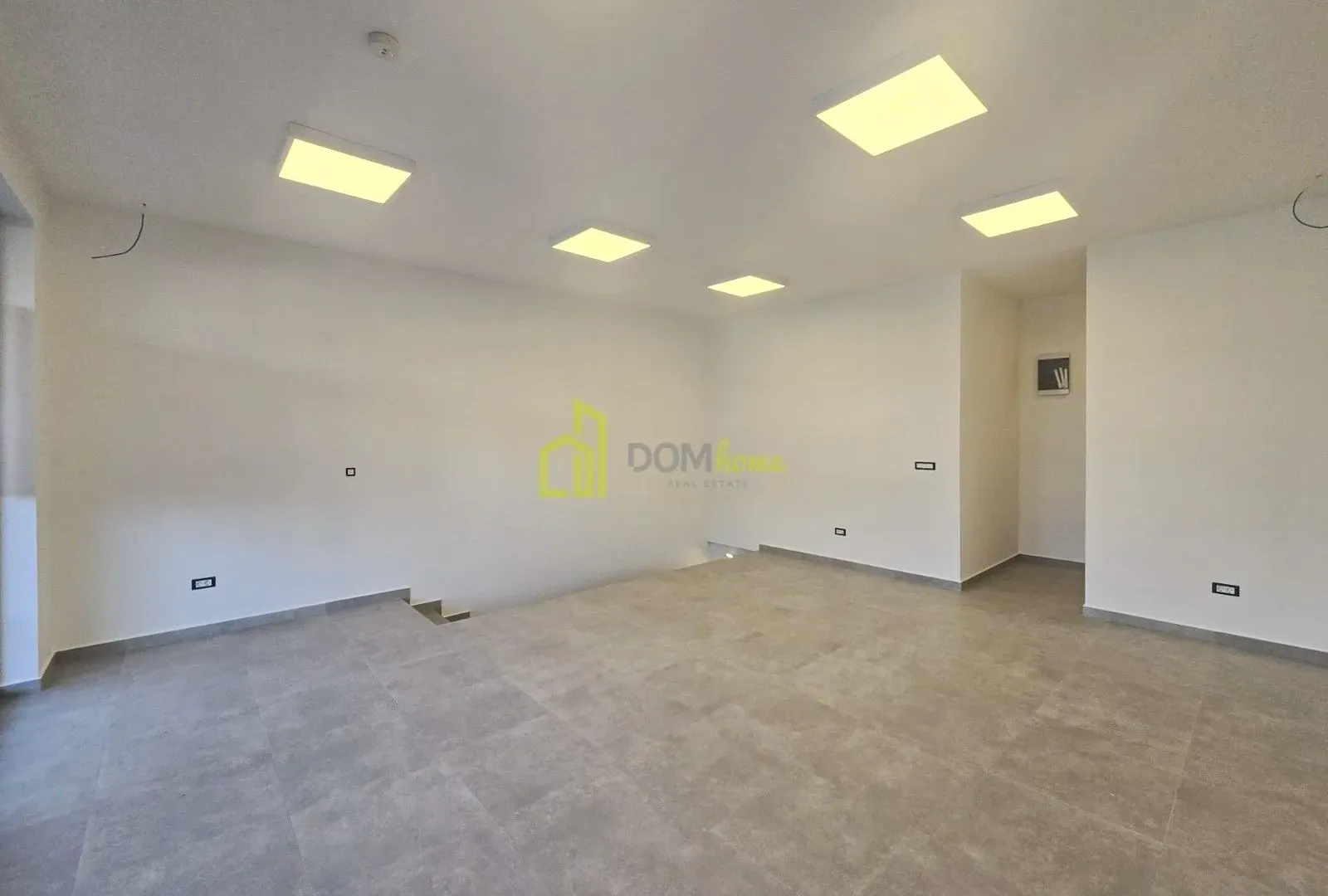 Rent, office space, 95m², City Kvart, Podgorica