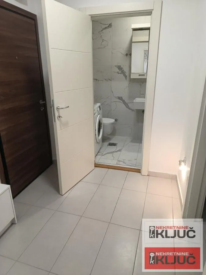 Prodaja, dvosoban stan, 55m², Podbara, Novi Sad Sve Podlokacije