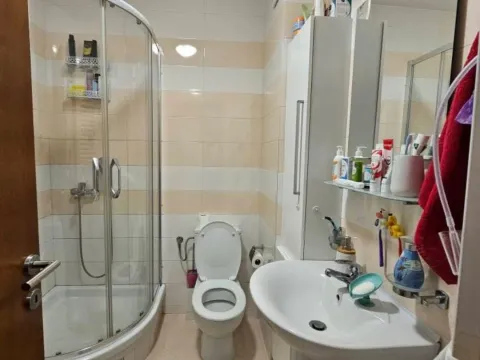 Prodaja, dvosoban stan, 56m², Stari Aerodrom, Podgorica - image 10