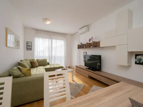 Sale, one bedroom apartment, 48m², Budva, Crna Gora - image 5