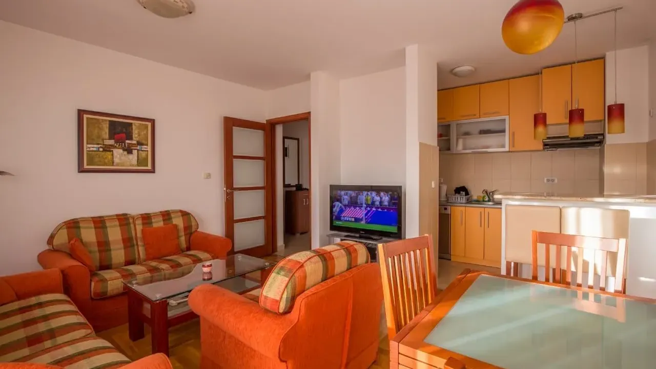 Rent, two bedroom apartment, 69m², Preko Morače, Podgorica