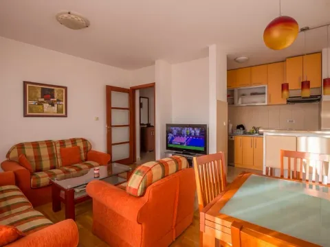 Rent, two bedroom apartment, 69m², Preko Morače, Podgorica - image 1