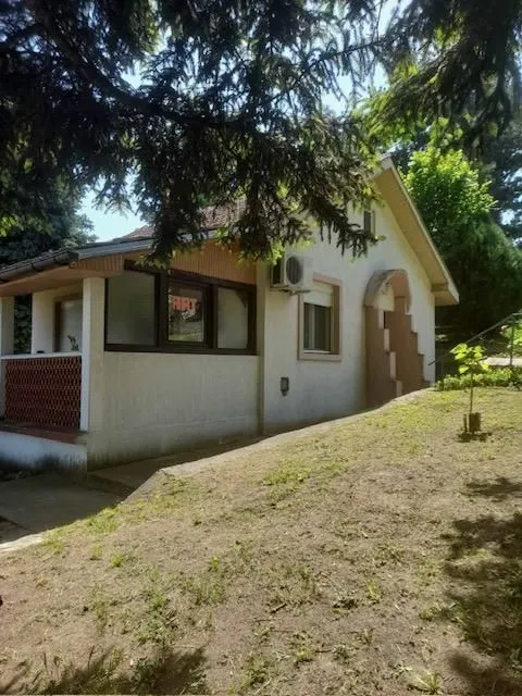 Sale, house, 63m², Krčedin, Inđija