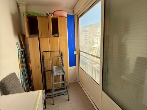 Rent, one bedroom apartment, 38m², Budva, Crna Gora - image 7