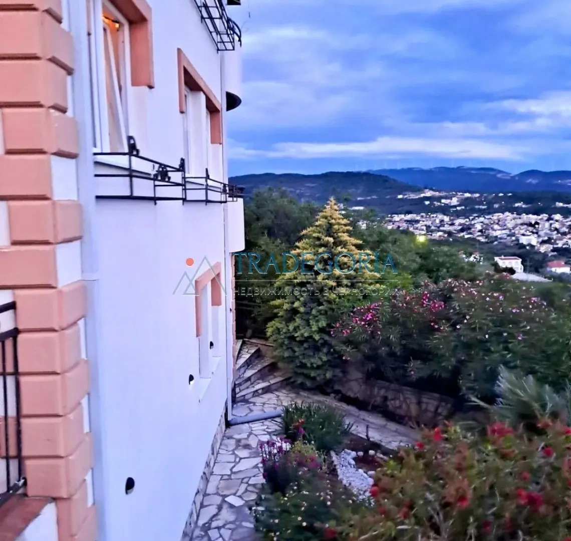Prodaja, kuća, 201m², Dobra Voda, Bar