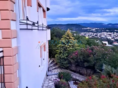 Prodaja, kuća, 201m², Dobra Voda, Bar - image 2