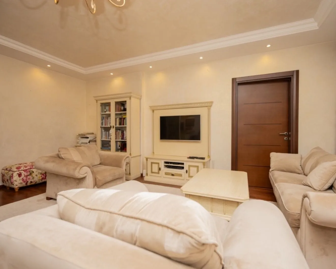 Prodaja, trosoban stan, 127m², Preko Morače, Podgorica