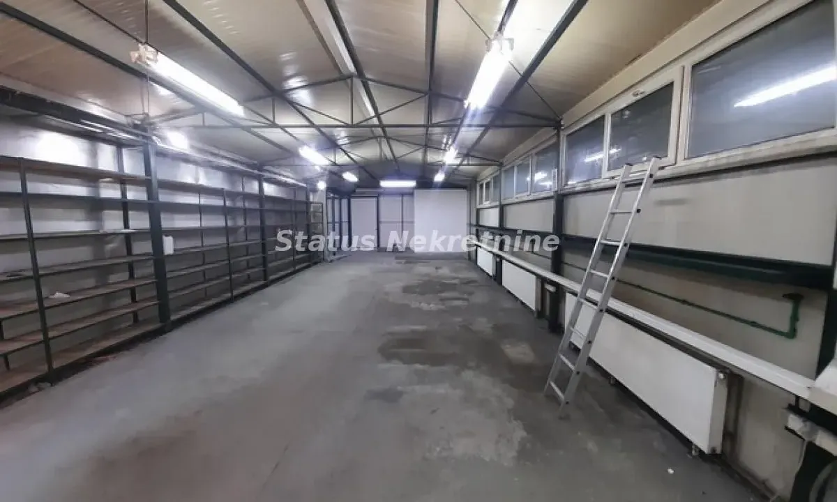 Izdavanje, poslovni prostor, 240m², Futog, Novi Sad Sve Podlokacije
