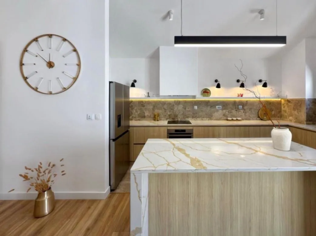 Rent, two bedroom apartment, 90m², Pržno, Budva