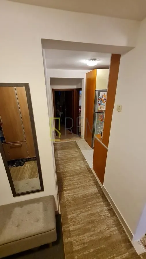 Prodaja, dvosoban stan, 80m², Momišići, Podgorica
