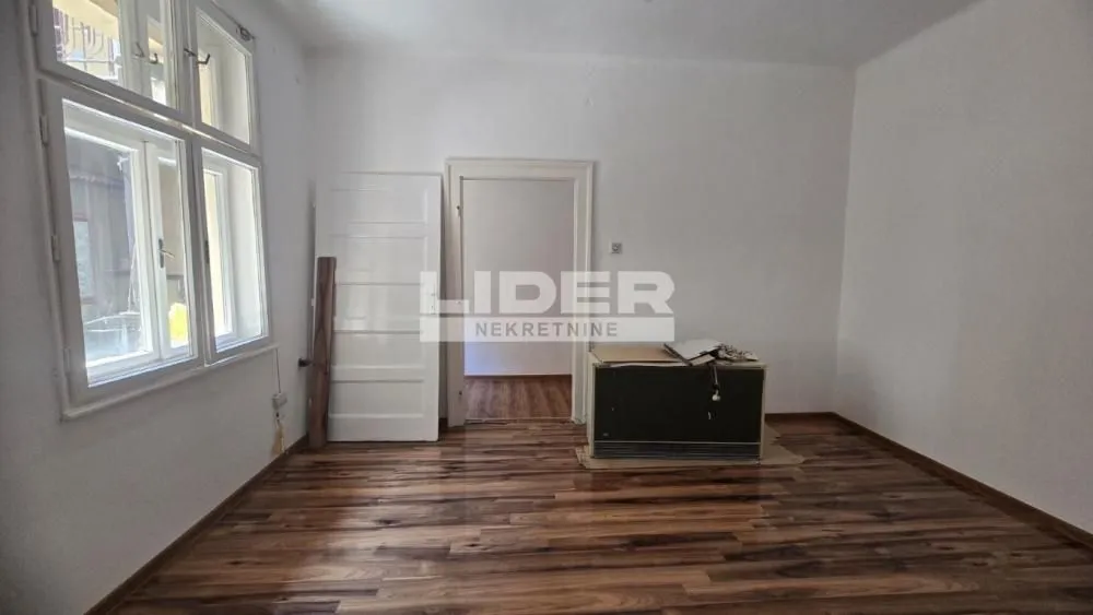 Prodaja, dvosoban stan, 68m², Južni Bulevar, Vračar Sve Podlokacije