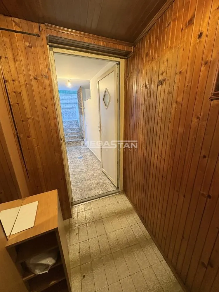 Prodaja, dvosoban stan, 34m², Slavujev Venac, Zvezdara Sve Podlokacije