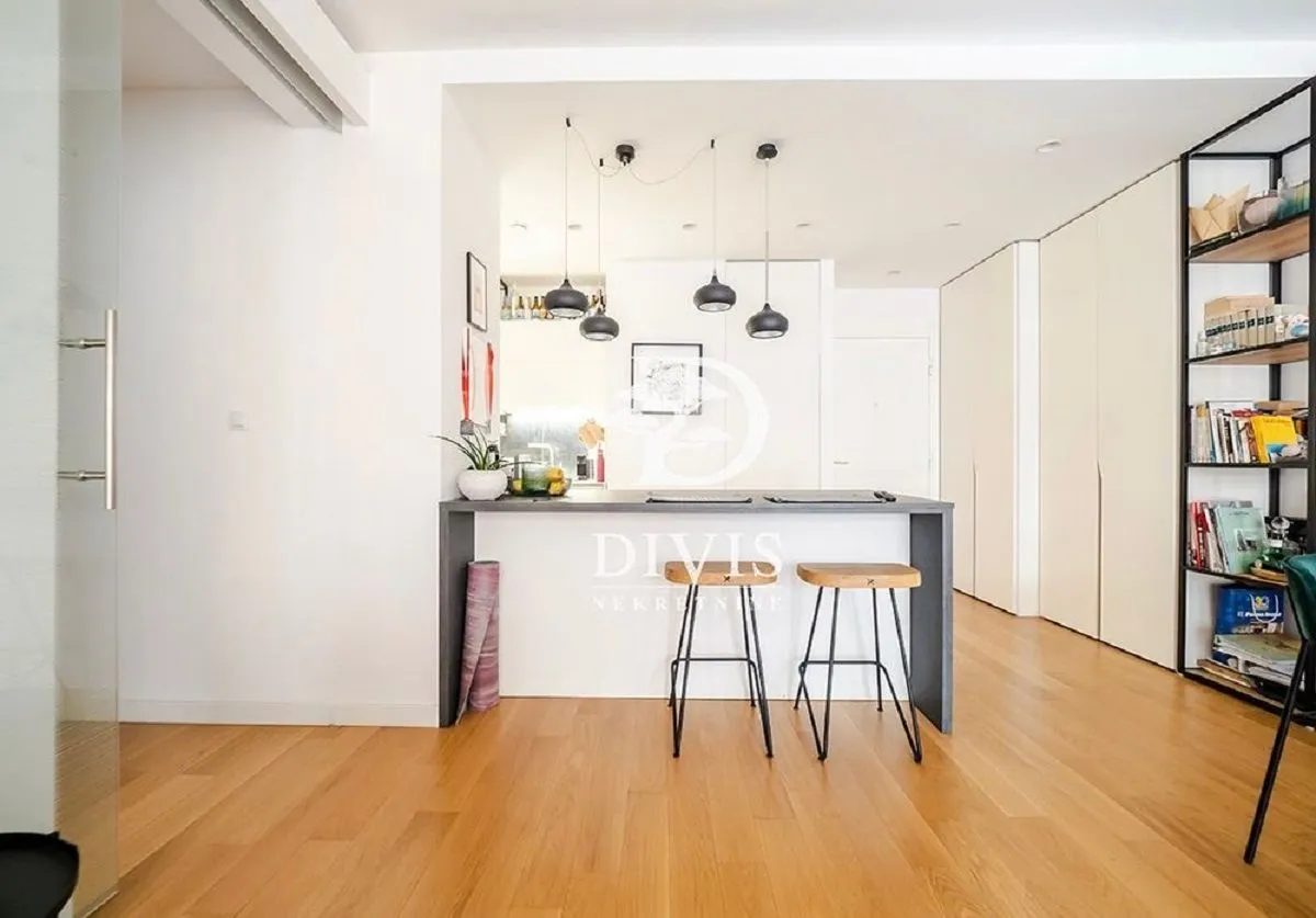 Izdavanje, dvosoban stan, 73m², Novi Beograd Blok 65, Novi Beograd Sve Podlokacije