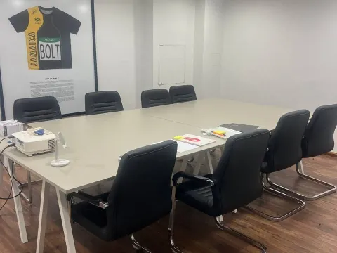 Izdavanje, poslovni prostor, 351m², Blok 5, Podgorica - image 6