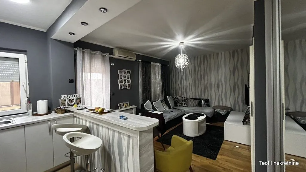 Sale, one bedroom apartment, 33m², Petlovo Brdo, Beograd