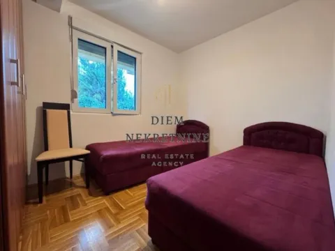 Izdavanje, jednosoban stan, 45m², Tološi, Podgorica - image 6