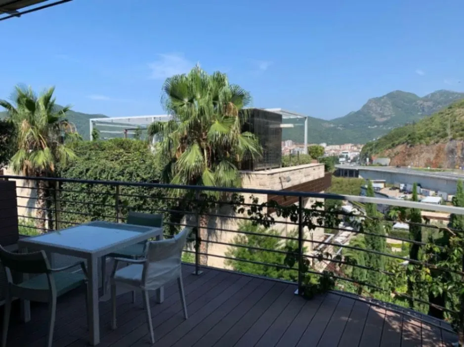 Sale, two bedroom apartment, 146m², Dukley Gardens, Budva