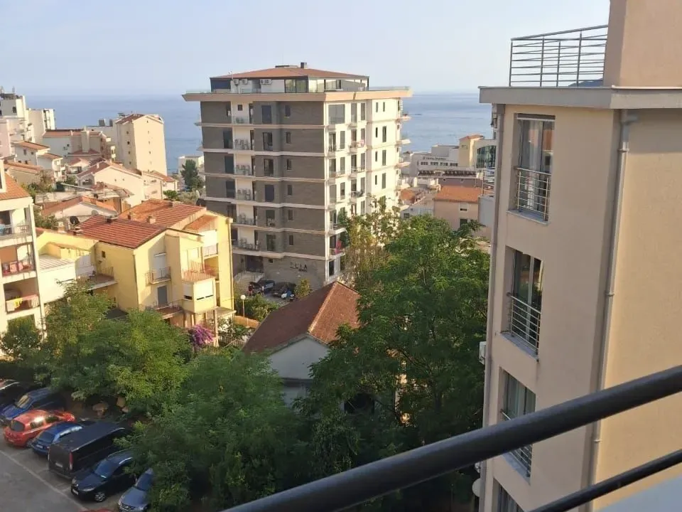 Sale, two bedroom apartment, 91m², Bečići, Budva
