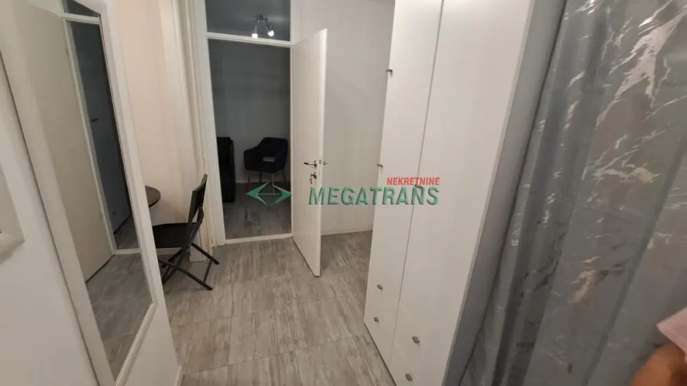 Izdavanje, dvosoban stan, 42m², Liman 2, Novi Sad Sve Podlokacije
