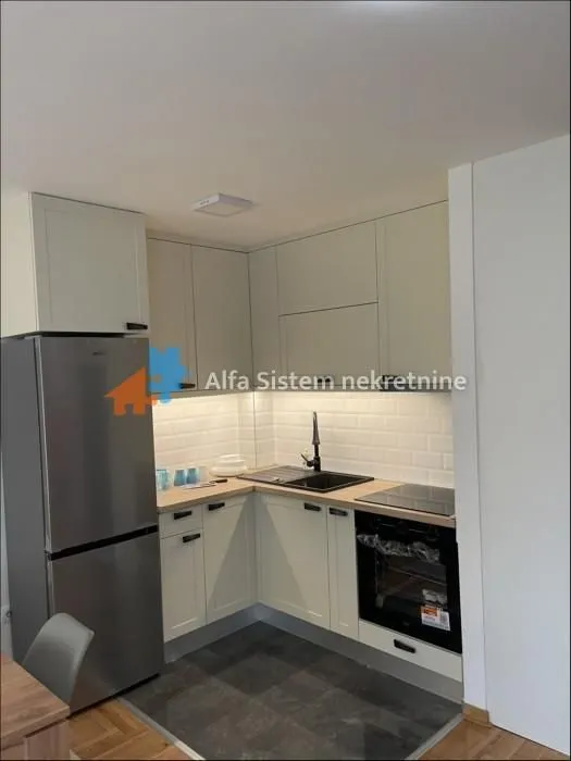 Rent, three bedroom apartment, 64m², Voždovac Sve Podlokacije, Beograd