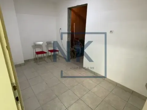 Rent, office space, 32m², Momišići, Podgorica - image 6