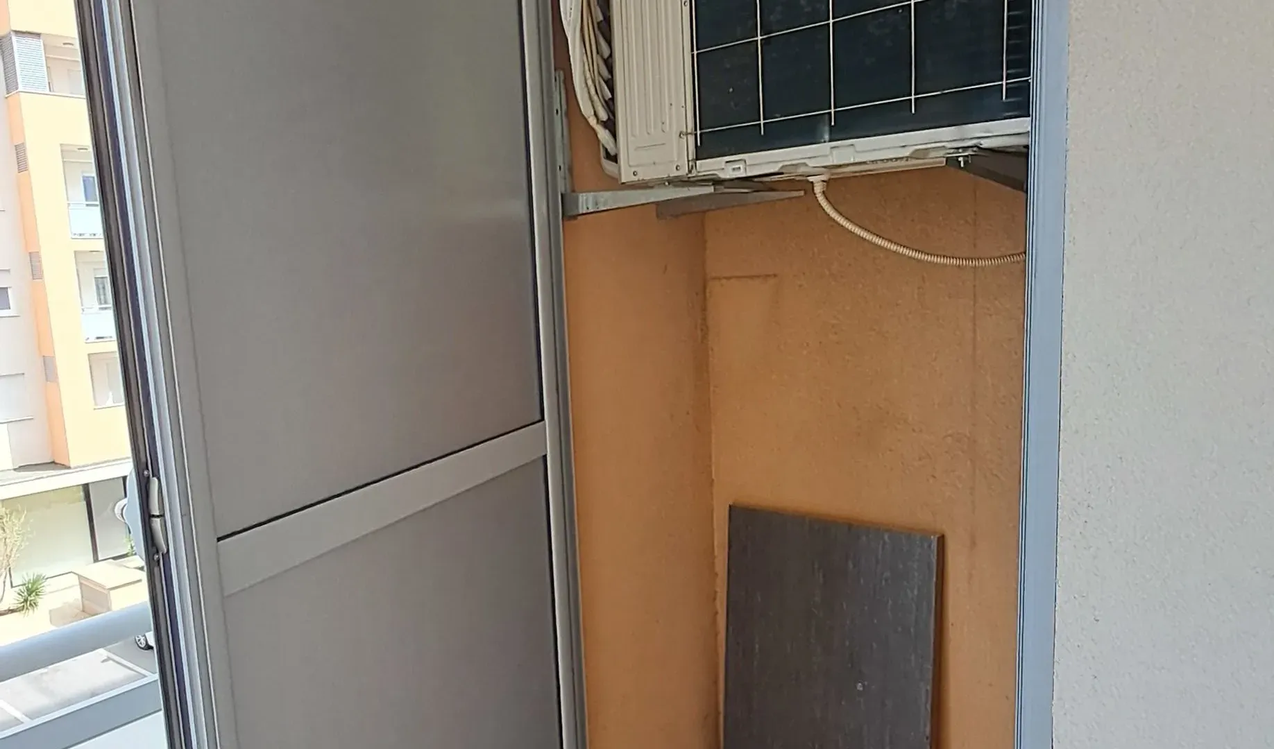 Izdavanje, dvosoban stan, 65m², City Kej, Podgorica