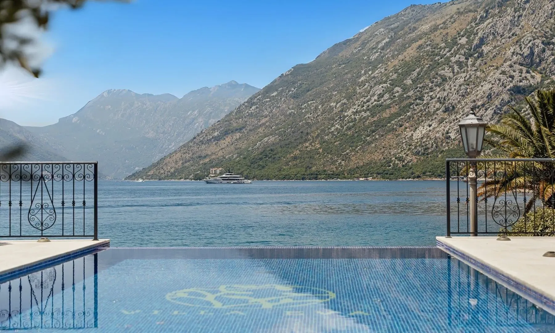 Prodaja, kuća, 819m², Ljuta, Kotor