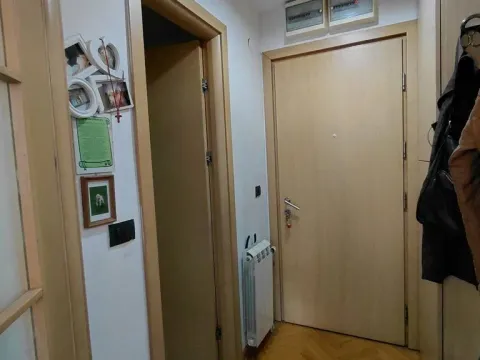 Sale, studio apartment, 87m², Voždovac, Voždovac Sve Podlokacije - image 11