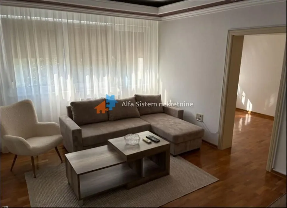 Izdavanje, trosoban stan, 75m², Voždovac Sve Podlokacije, Beograd