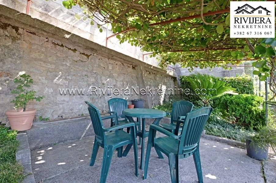 Prodaja, kuća, 184m², Savina, Herceg Novi