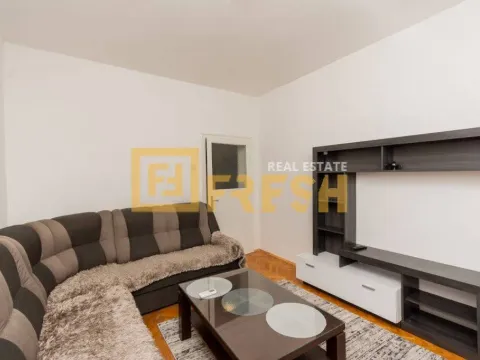 Izdavanje, jednosoban stan, 70m², Centar, Podgorica - image 4