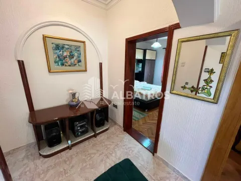 Rent, two bedroom apartment, 80m², Centar, Bar - image 13