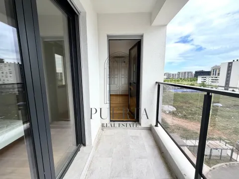 Sale, one bedroom apartment, 57m², Tološka šuma, Podgorica - image 8
