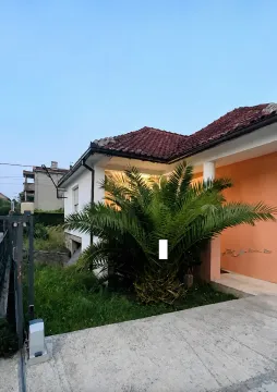Kuća in Zagorič