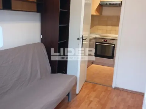 Izdavanje, trosoban stan, 75m², Novi Beograd Sve Podlokacije, Beograd - image 4