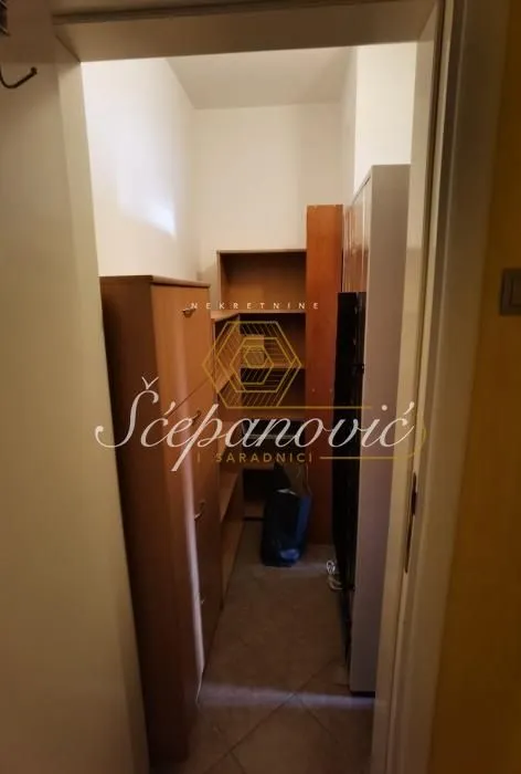 Prodaja, trosoban stan, 80m², Bulevar Oslobodjenja, Novi Sad Sve Podlokacije